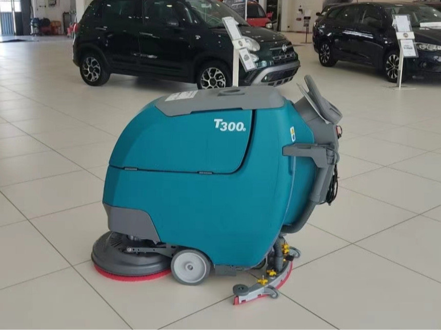 手推式洗地機(jī)遇故障，別慌，這樣處理