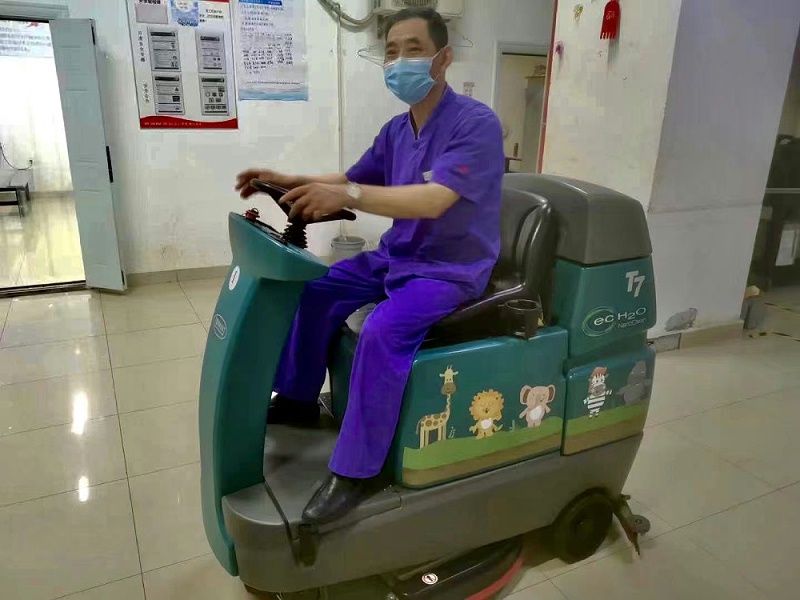 幼兒園洗地機(jī) 幼兒園洗地機(jī)