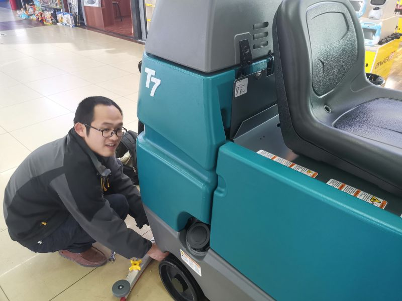 洗地機(jī)售后服務(wù)好，才值得購買