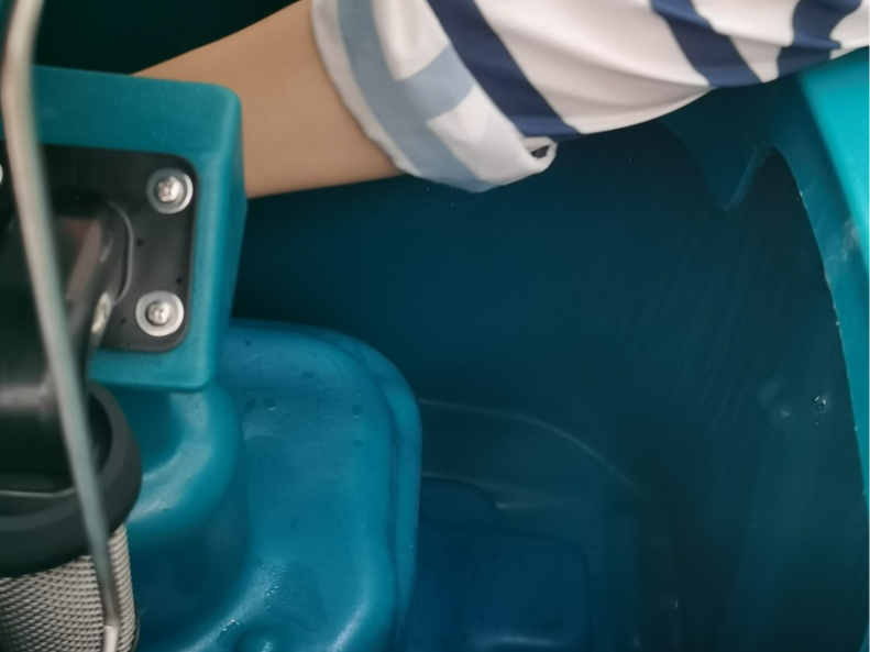 洗地機(jī)污水箱如何清洗？